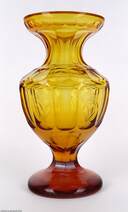 Ludwig, Moser csiszolt üveg váza 