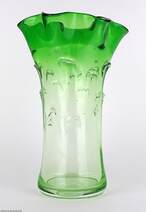 Szecessziós stílusú velencei zöld üveg váza 20. század eleje