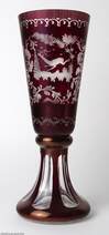 Egermann kézzel csiszolt bordó üveg váza 20. század első fele