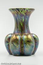 Wilhelm Kralik Sohn Co. szecessziós irizált üveg váza 19. század vége