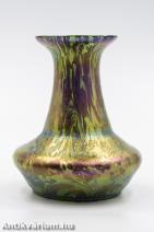 Wilhelm Kralik Sohn Co. irizált szecessziós üveg váza 20. század eleje