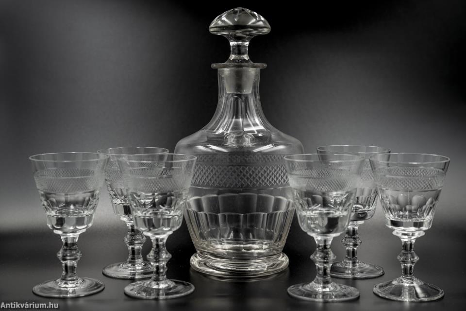  - Boros szett a 19. század 2. feléből – Aukció – Gyűjteményárverezés: 3. üveg árverés, 2023. 04.