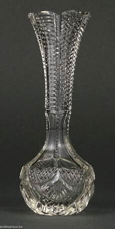  - Moser csiszolt mini üveg váza 19. század vége – Aukció – Gyűjteményárverezés: 2. üveg árverés, 2023. 01.