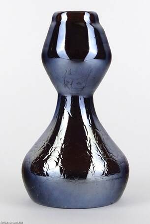  - Muranoi irizált üveg váza 20. század közepe – Aukció – Gyűjteményárverezés: 2. üveg árverés, 2023. 01.