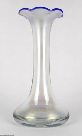  Poschinger,  - Szecessziós, lüszteres váza  – Aukció – Gyűjteményárverezés: Első üveg árverés, 2022. 11.