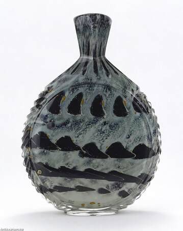  - Váza 1. – Aukció – Gyűjteményárverezés: Első üveg árverés, 2022. 11.